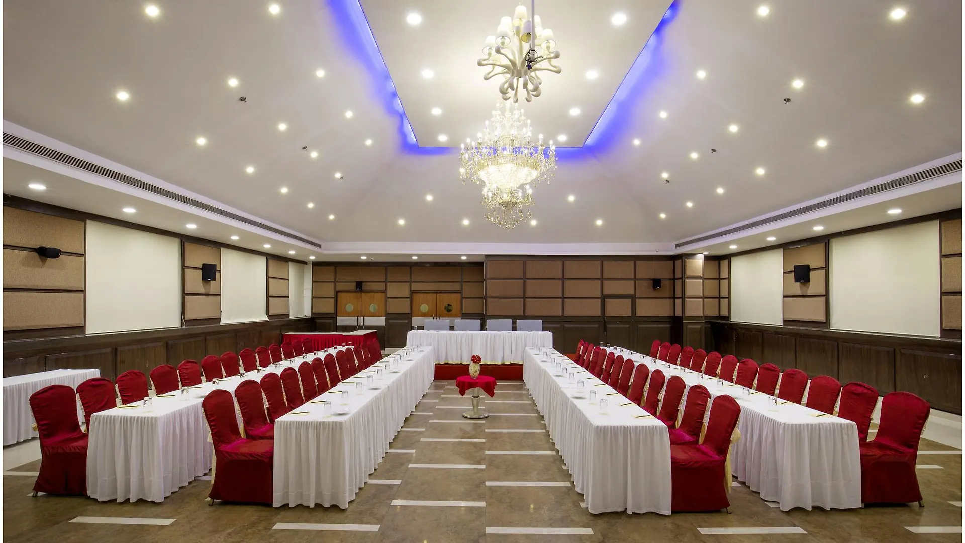 The Pgs Vedanta Hotell Kochi